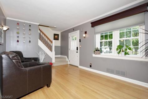 396 Burlington Road Paramus NJ 07652