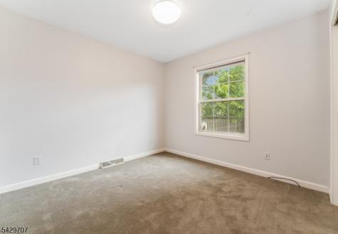 1180 4TH Avenue Alpha NJ 08865