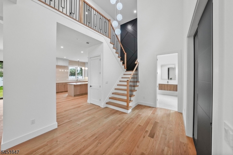 18 Blake Drive Clark NJ 07066