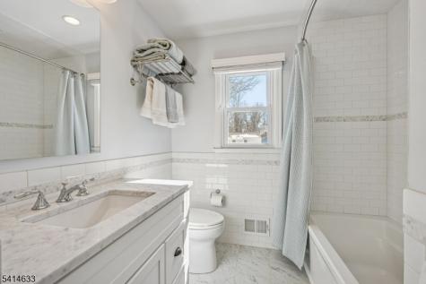 6 Knollwood Drive Livingston NJ 07039