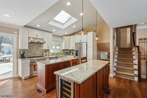 6 Knollwood Drive Livingston NJ 07039