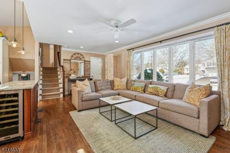 6 Knollwood Drive Livingston NJ 07039