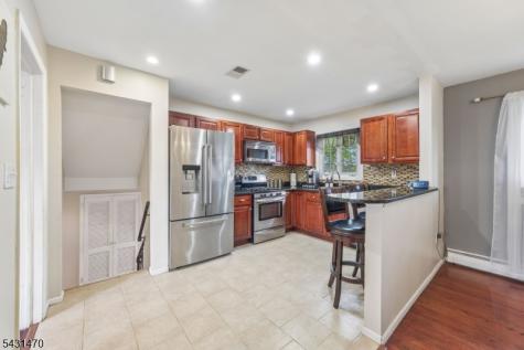 589 Winchester Avenue Union NJ 07083