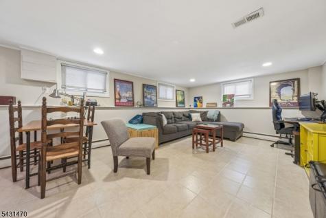 589 Winchester Avenue Union NJ 07083