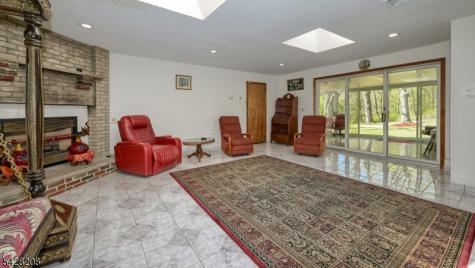227 Emily Drive Park Ridge NJ 07656