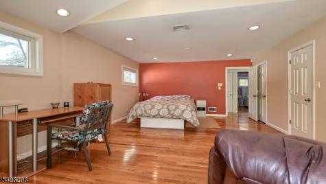 227 Emily Drive Park Ridge NJ 07656