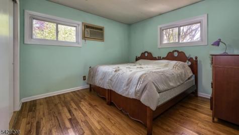 227 Emily Drive Park Ridge NJ 07656