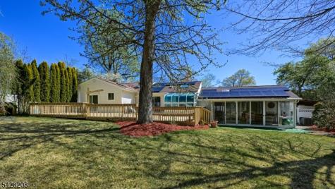 227 Emily Drive Park Ridge NJ 07656