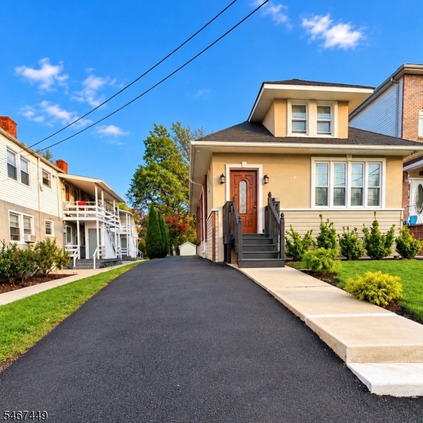 1045 Madison Avenue Elizabeth NJ 07201