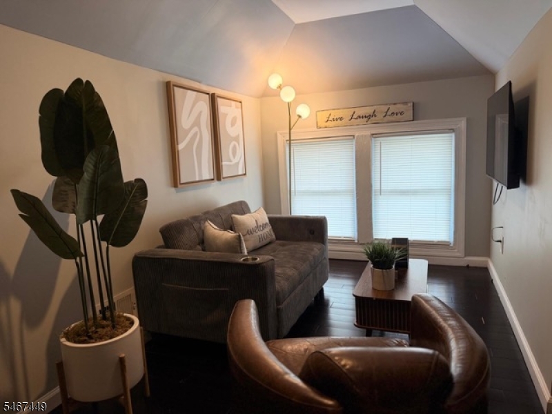 1045 Madison Avenue Elizabeth NJ 07201