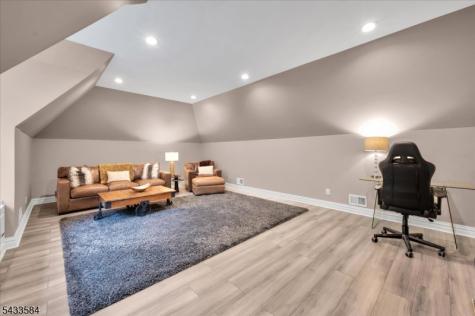 1296 Mount Vernon Road Bridgewater NJ 08807