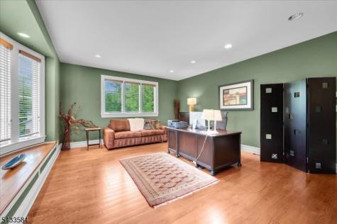 1296 Mount Vernon Road Bridgewater NJ 08807
