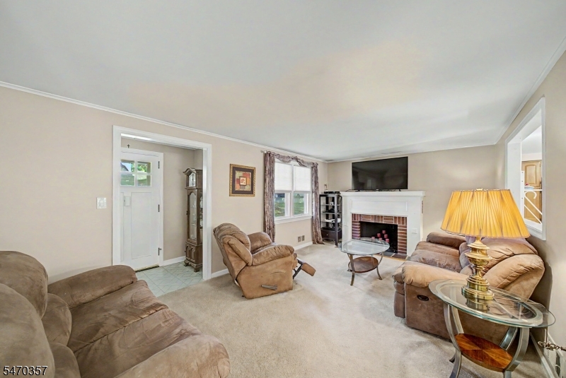 68 Woodstone Road Denville NJ 07866