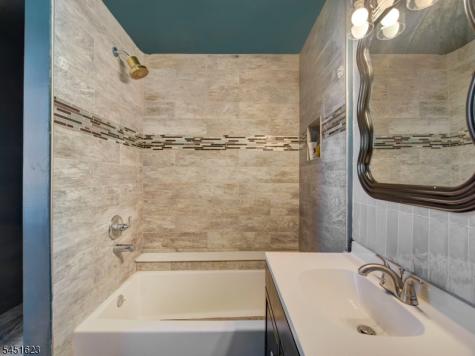 65 Glenwood Avenue East Orange NJ 07017