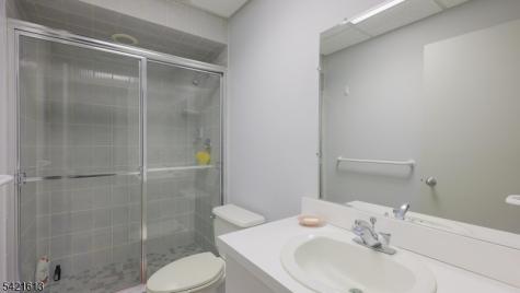 15 Glenview Drive Warren NJ 07059
