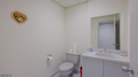 15 Glenview Drive Warren NJ 07059