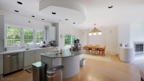 15 Glenview Drive Warren NJ 07059