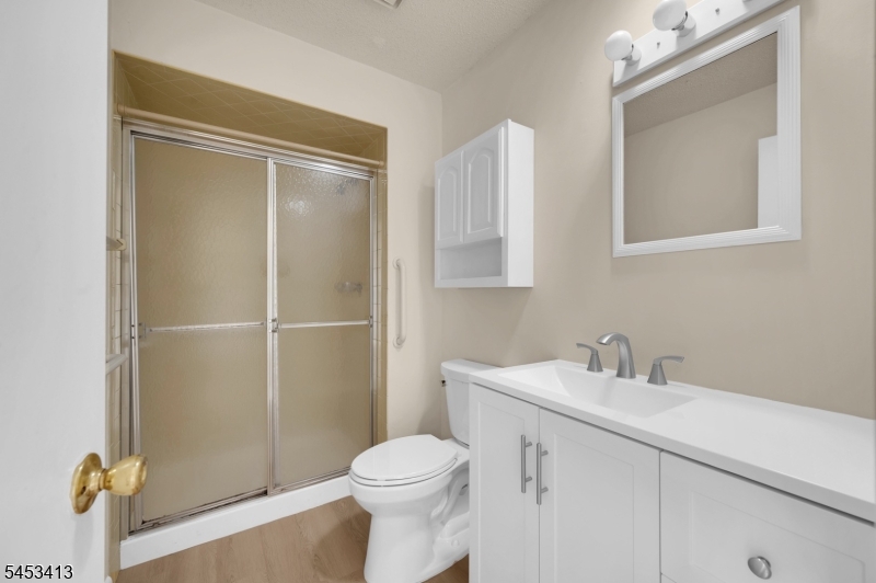 17 Seaview Avenue Brick NJ 08723