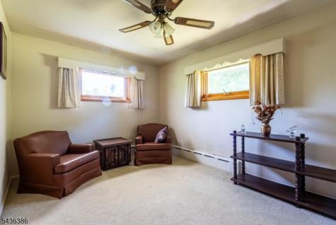 35 Hillside Avenue Netcong NJ 07857