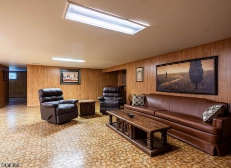 35 Hillside Avenue Netcong NJ 07857