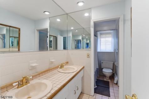 41 Crescent Drive Byram NJ 07821