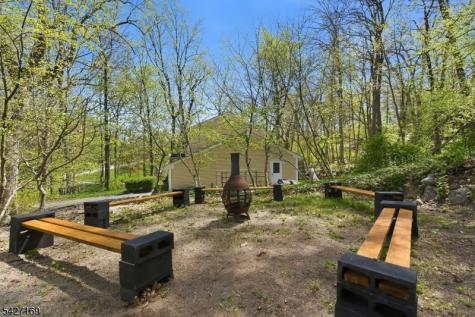 41 Crescent Drive Byram NJ 07821