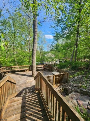 41 Crescent Drive Byram NJ 07821