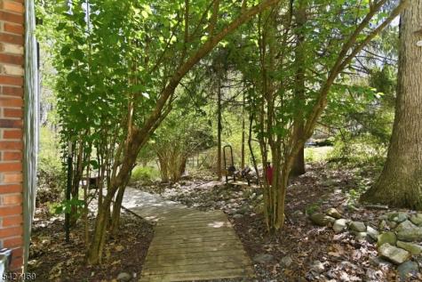 41 Crescent Drive Byram NJ 07821