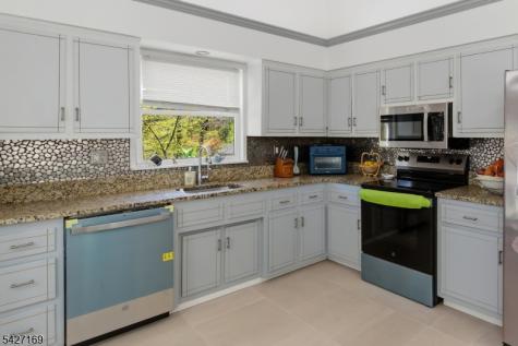41 Crescent Drive Byram NJ 07821