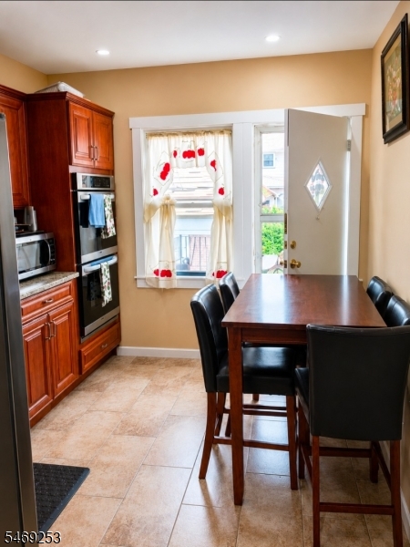 39 Hollywood Avenue Hillside NJ 07205