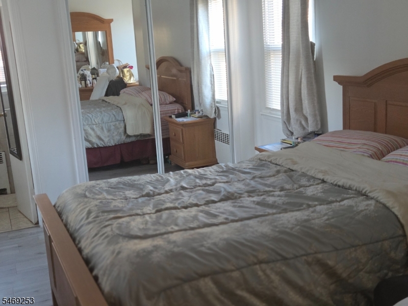 39 Hollywood Avenue Hillside NJ 07205