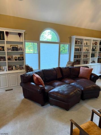 12 Wyckoff Road Bethlehem NJ 08827