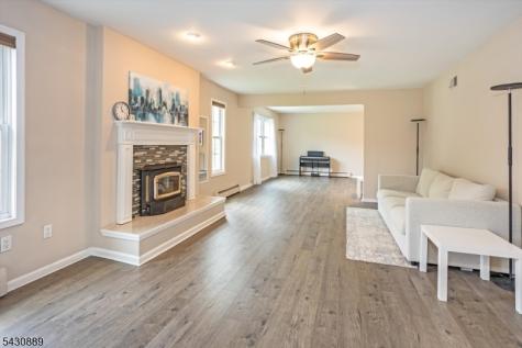 78 Forest Way Hanover NJ 07950
