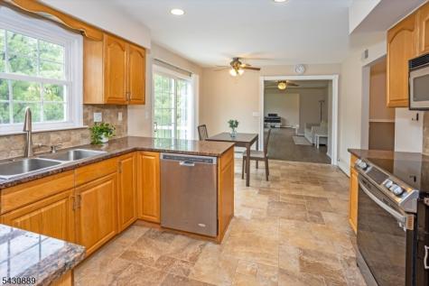 78 Forest Way Hanover NJ 07950