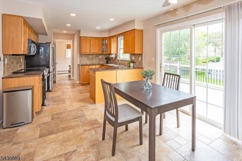 78 Forest Way Hanover NJ 07950