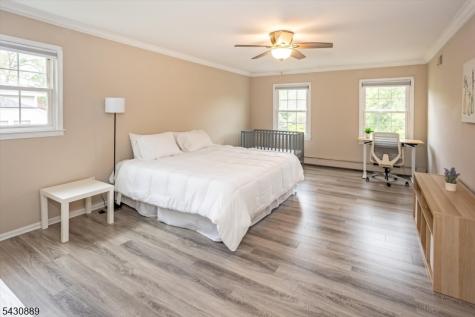 78 Forest Way Hanover NJ 07950