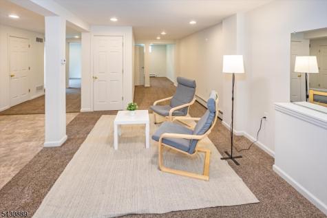 78 Forest Way Hanover NJ 07950