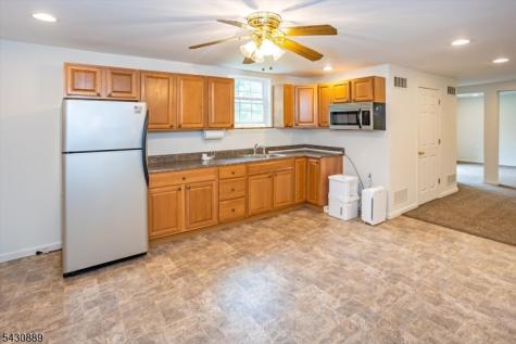 78 Forest Way Hanover NJ 07950