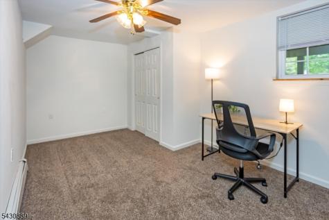 78 Forest Way Hanover NJ 07950