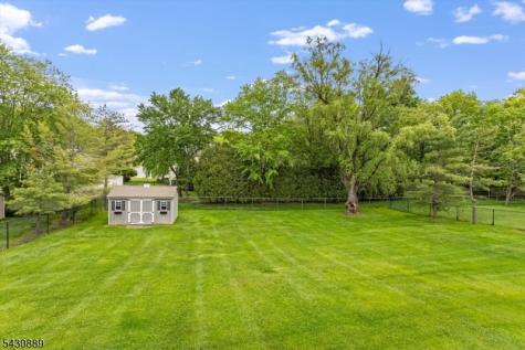 78 Forest Way Hanover NJ 07950