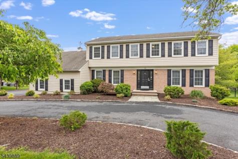 78 Forest Way Hanover NJ 07950