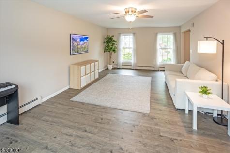 78 Forest Way Hanover NJ 07950