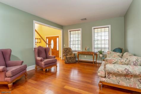 29 Cole Haven Terrace W Montague NJ 07827