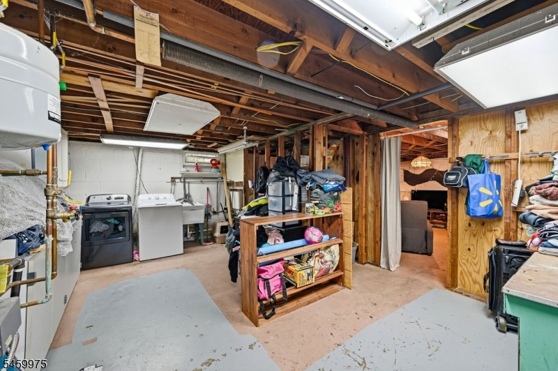 74 Trinity Street Newton NJ 07860