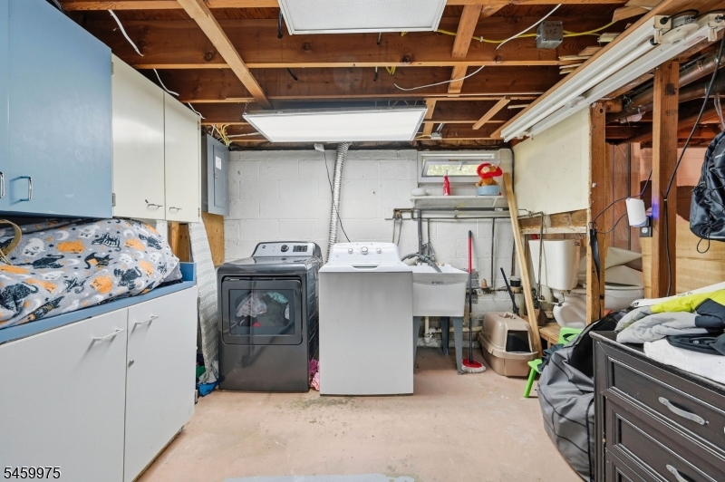 74 Trinity Street Newton NJ 07860