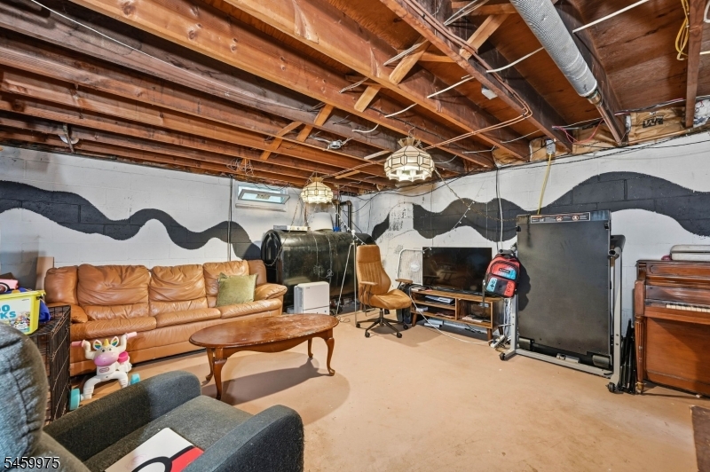 74 Trinity Street Newton NJ 07860