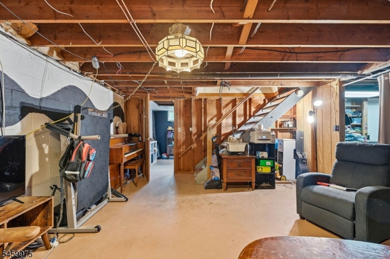 74 Trinity Street Newton NJ 07860