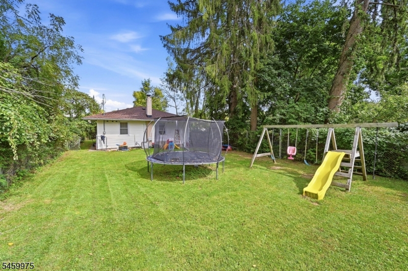 74 Trinity Street Newton NJ 07860