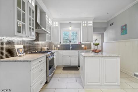 116 Wyoming Avenue Maplewood NJ 07040