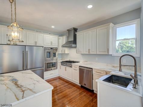 126 Blackwell Road Hopewell NJ 08534